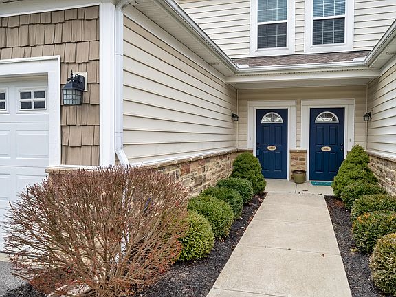 3rd image of 5057 Bayonne Ln