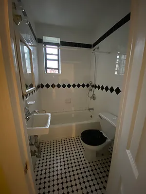 Rented by Standard Living Realty Inc | media 24