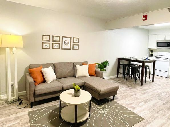 915 W Whittier Dr #ID1296520P