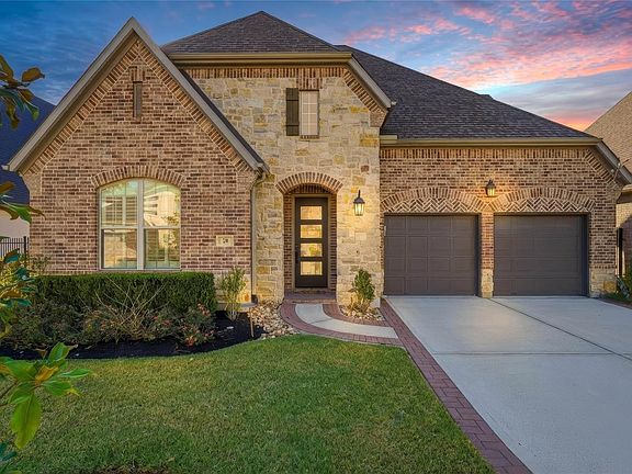 2nd image of 73 Madrone Terrace Pl