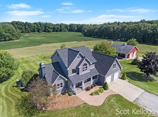 13180 Bailey Rd, Ravenna, MI 49451