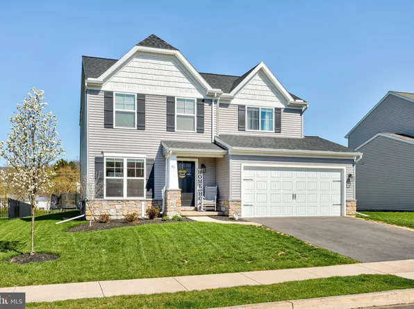 51 Exeter Ln, Lewistown, PA 17044