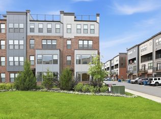 43728 Transit Sq, Ashburn, VA 20147