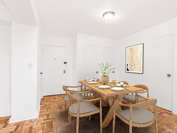 4th image of 61 Bronx River Road #3B