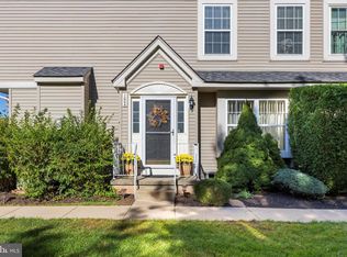 1004 Cherry Wood Ct, Phoenixville, PA 19460