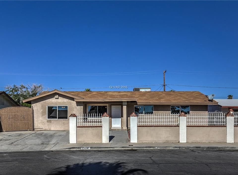1st image of 2704 Sierra Madre Dr