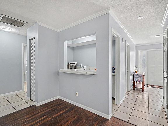 4th image of 1501 NEW BEDFORD DRIVE