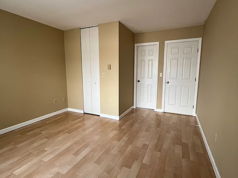 10 Liberty St #A-4 — Photo 13