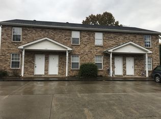 686 Needmore Rd, Clarksville, TN 37040