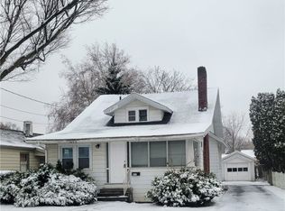 811 Ballantyne Rd, Syracuse, NY 13207