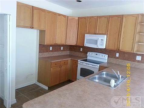 4th image of 4049 Lake Tahoe Cir