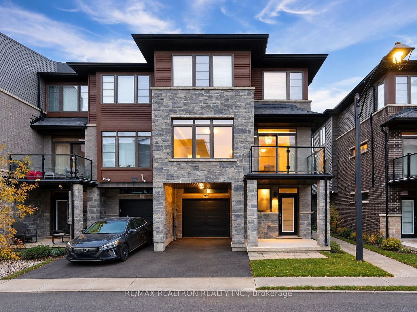 3 bed, $2,825 — Photo 1