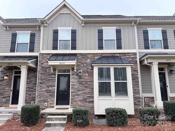 2053 Birchside Dr, Charlotte, NC 28205