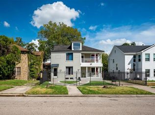 2705 Cleburne St, Houston, TX 77004