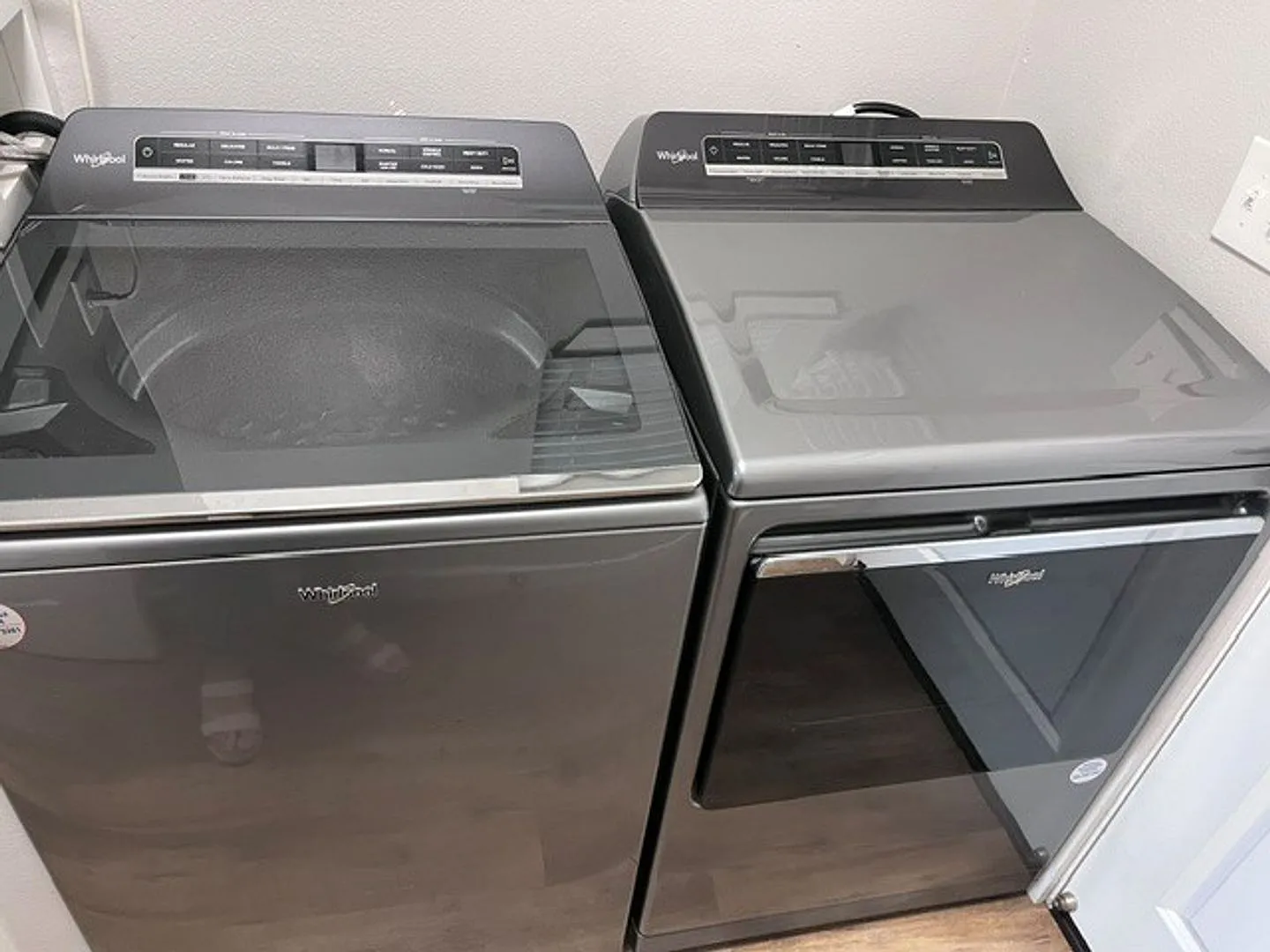 Application Pending Do Not Apply! Beautiful 3 Bedroom/2 Bathroom Home In The Ucf Area — Photo 3
