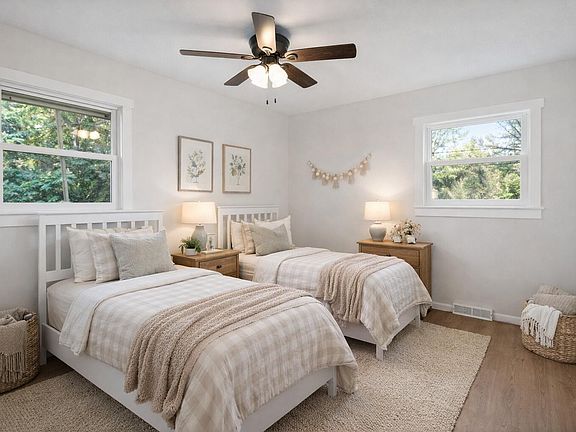 4th image of 2609 Old Route 22 Rd