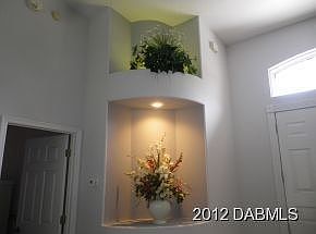 4th image of 711 Dolphin Head Ln