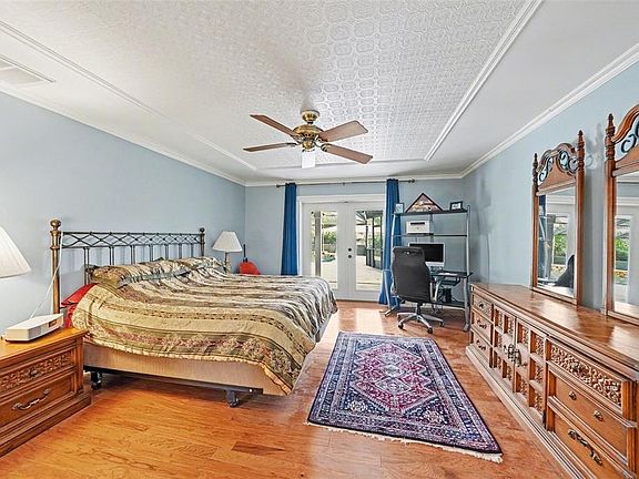 4th image of 1009 MORFIELD LANE