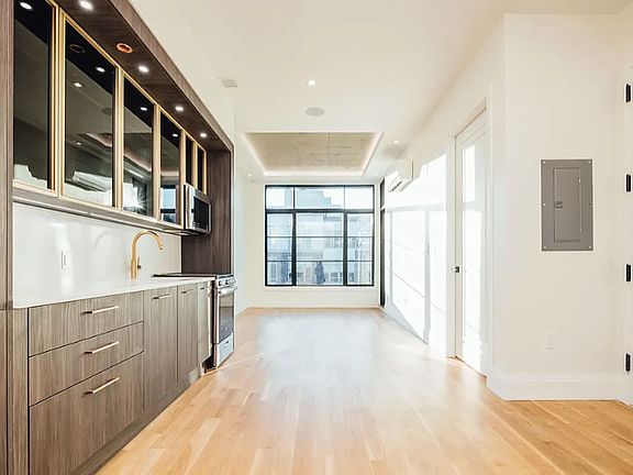 2nd image of 329 Gates Ave #500