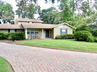 4260 Great Oaks Ln, Jacksonville, FL 32207