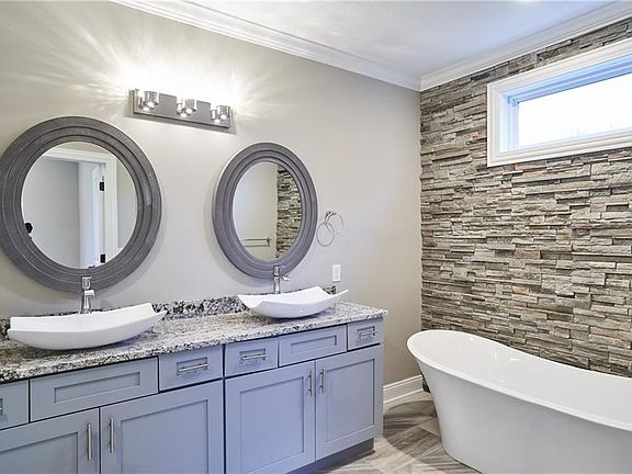 5th image of 38791 Edward Walsh Dr
