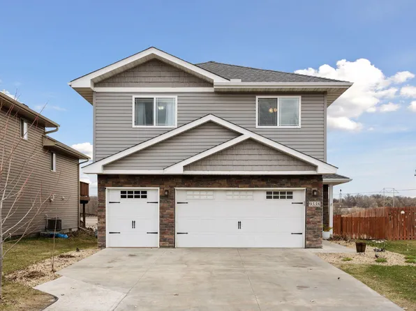 9338 Golden Pond Ln N, Monticello, MN 55362
