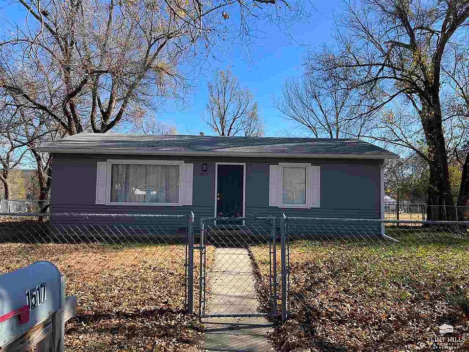 1517 Custer Rd Junction City KS 66441 MLS 20232936 Zillow