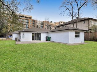 11929 Barryknoll Ln, Houston, TX 77024