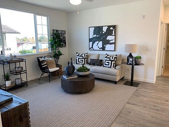 5th image of 655 W Spain St #11