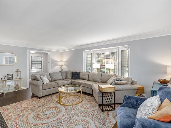 2nd image of 240 McKinley Ave