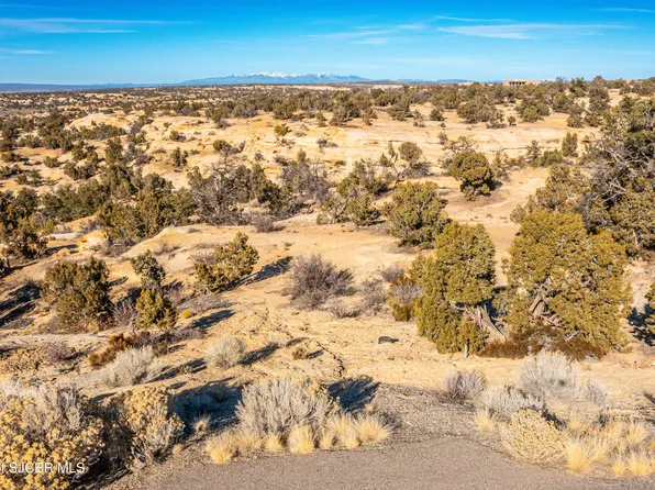 5836 Vista Grande Dr, Farmington, NM 87401