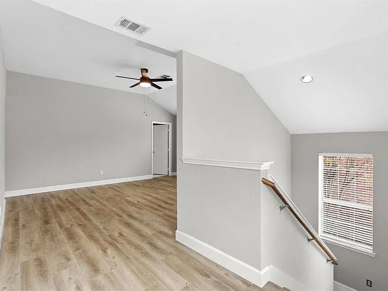 1316 Hunter Ln — Photo 14