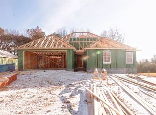 3385 Rosecomb St, Springdale, AR 72764