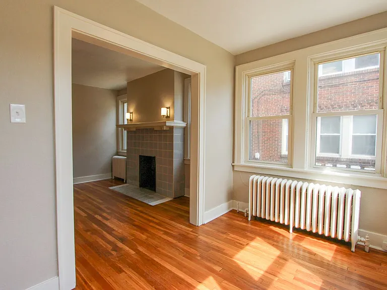 458 S Trenton Ave — Photo 7