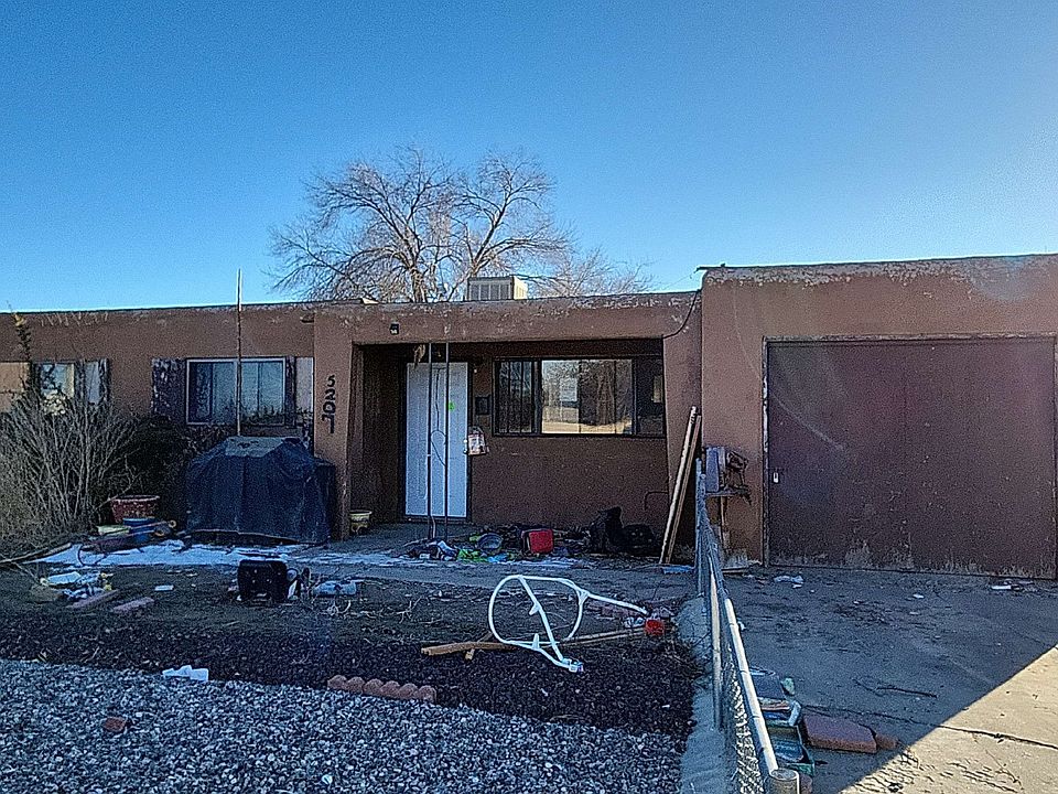 1st image of 5207 1st Ave