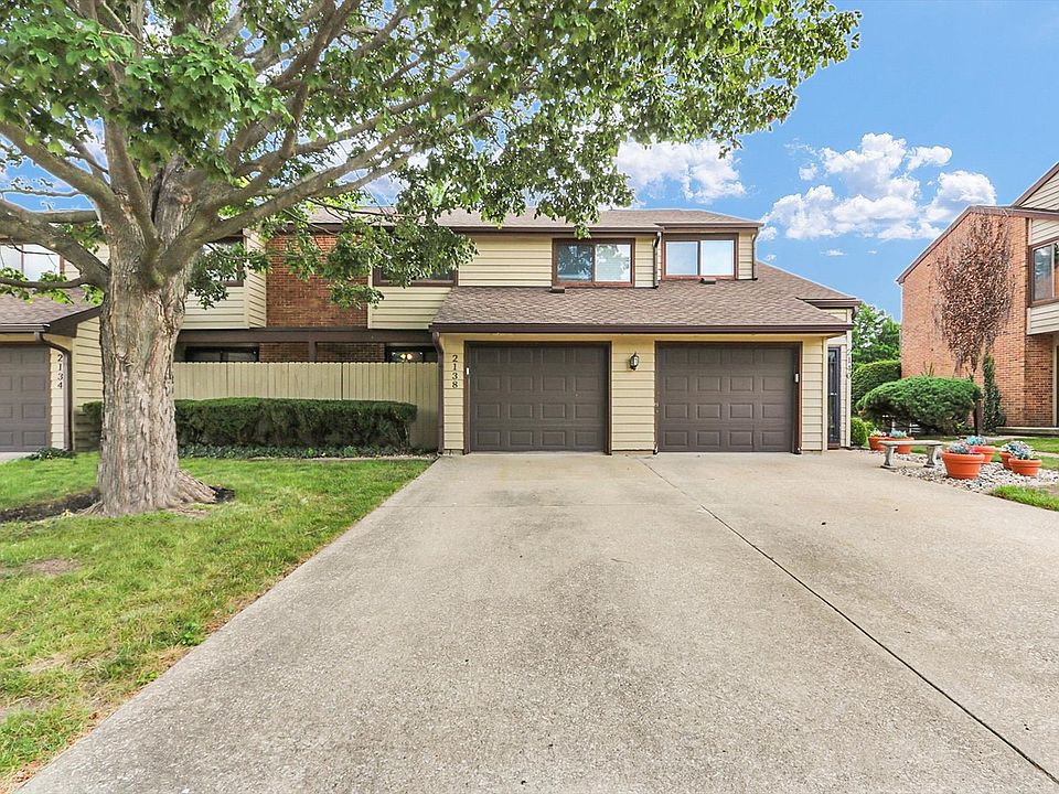 1st image of 2138 Harbortown Cir #2138