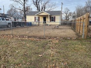 2221 Edwards St, Granite City, IL 62040