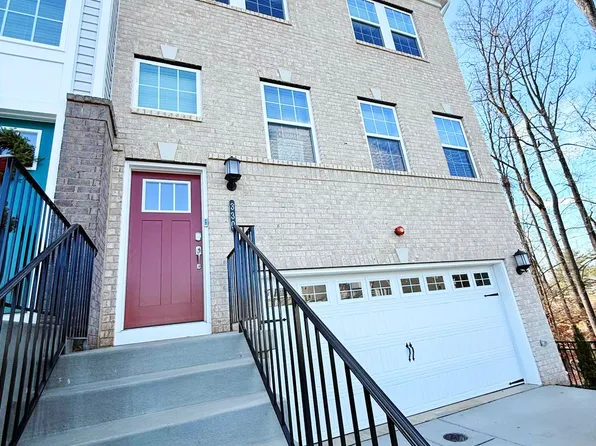 330 Birdie Ct #330, Pikesville, MD 21208