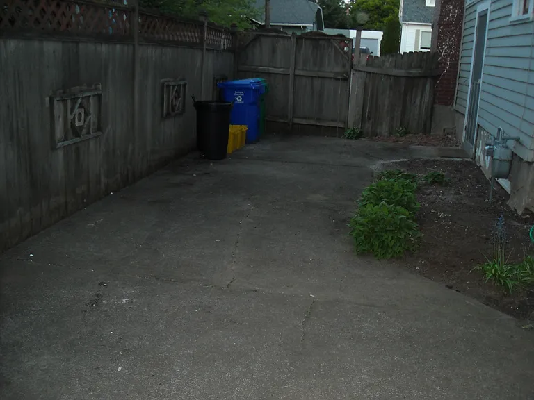 6335 N Mobile Ave — Photo 16