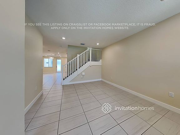 4th image of 6450 NW 103rd Pl