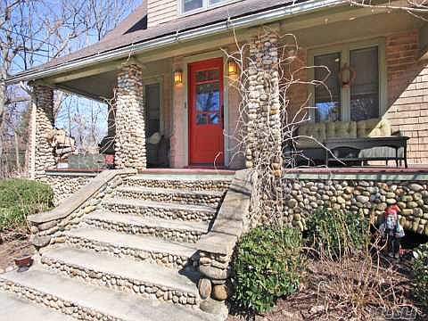 2nd image of 26 Highland Ave