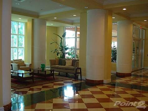 Kinf David Sunny Isles Beach MiamiJustListed.com 002