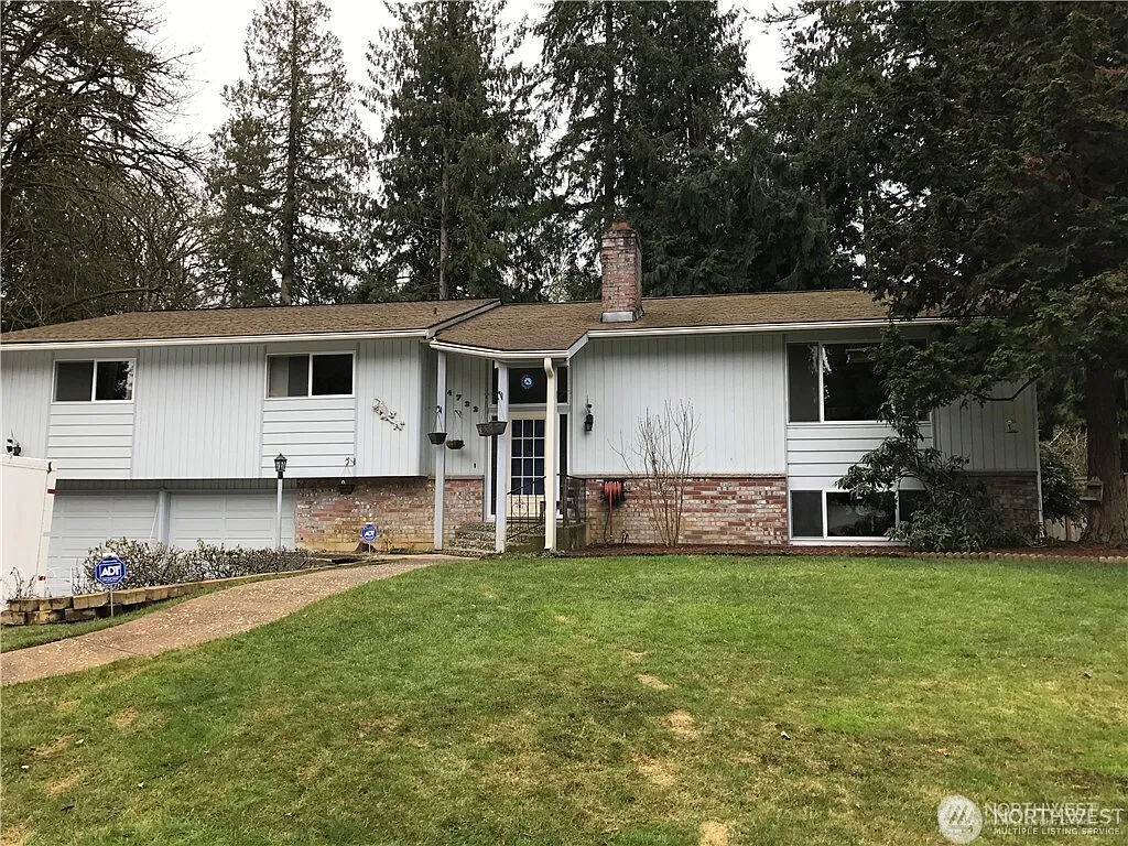 4722 145th Street Ct E photo 1