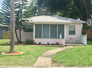 830 44th Ave N, Saint Petersburg, FL 33703