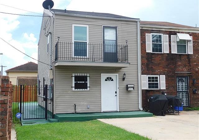 1st image of 3029 Pine St
