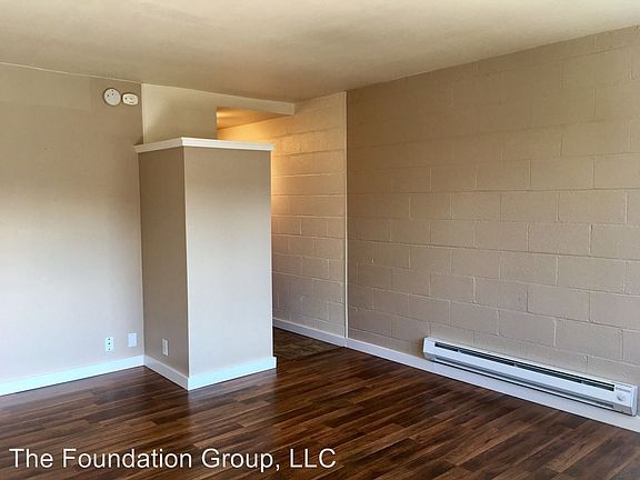 3rd image of 610 2nd Ave W APT 204