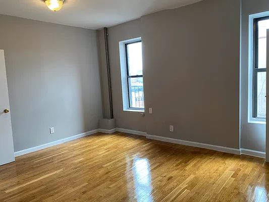 Rented by Premier One Realty LLC | media 3