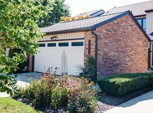 2405 Bunker Ln APT D, Willoughby, OH 44094