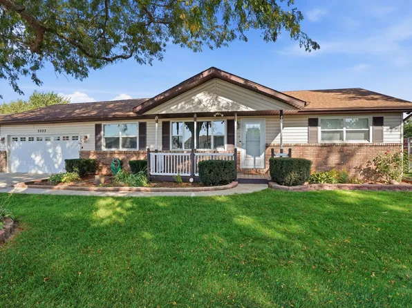 5222 Brookline Dr, Portage, IN 46368