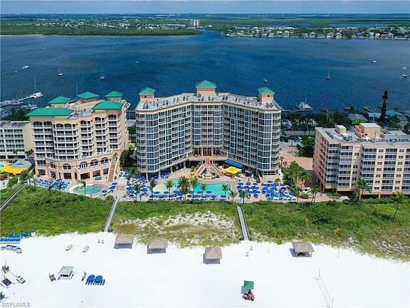 3rd image of 200 Estero Blvd #502